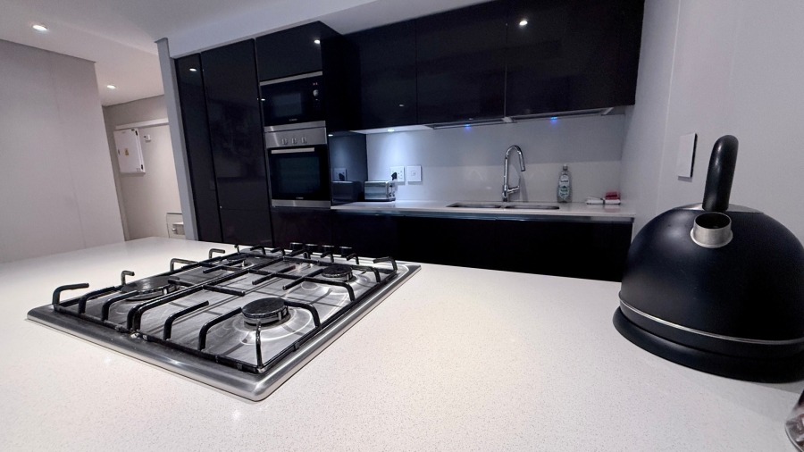 To Let 1 Bedroom Property for Rent in Green Point Western Cape